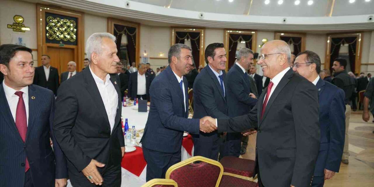 Başkan Er: "Muhtarlar yerel yönetimlerin en önemli paydaşlarıdır"