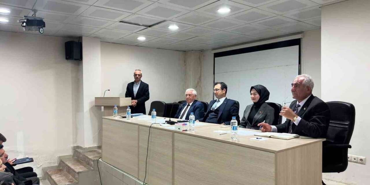 Refahiye’de 2027 yılı Köylere Hizmet Götürme Birliği bütçesi görüşüldü
