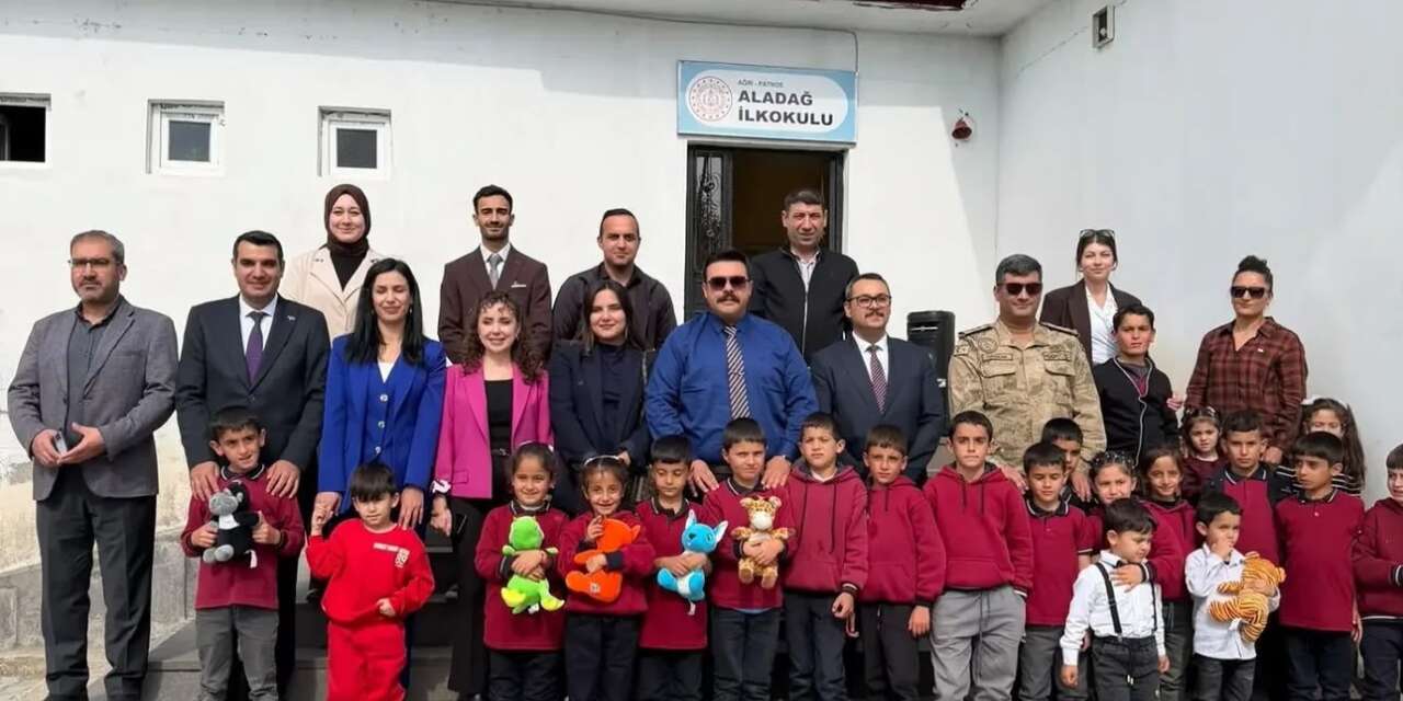 Patnos’ta minik yürekleri sevindiren buluşma