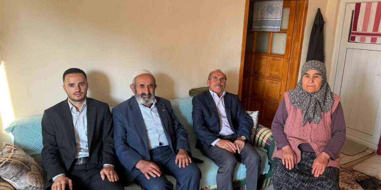 MHP’li heyetten Kuluncak’ta şehit ailelerine ziyaret