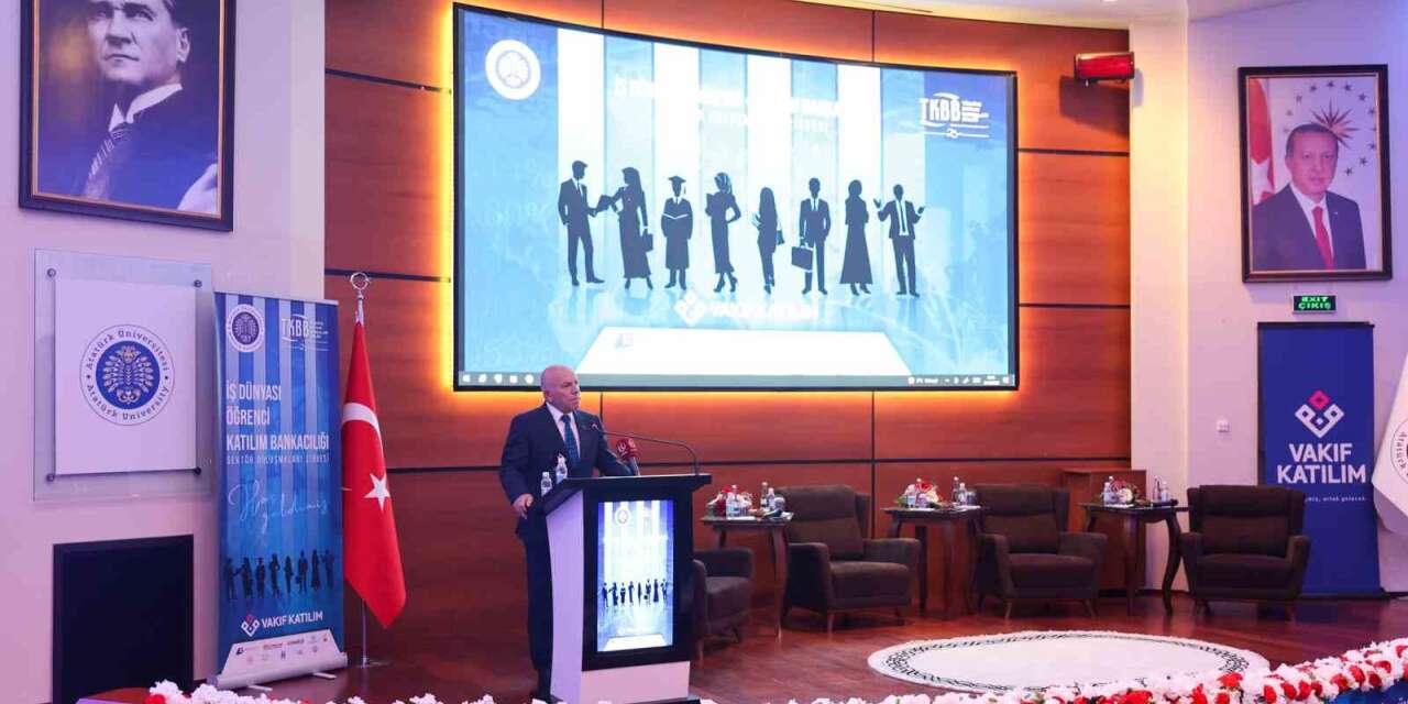 Başkan Sekmen’den iş hayatına atılacak gençlere önemli tavsiyeler