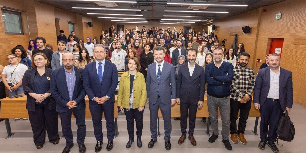 Genel Müdür Abdulkadir Çay, Üniversite öğrencileriyle buluştu