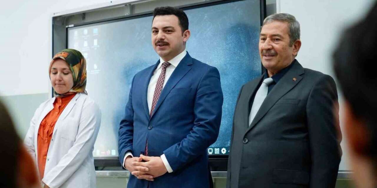 Darende’de eğitim kurumlarına ziyaret