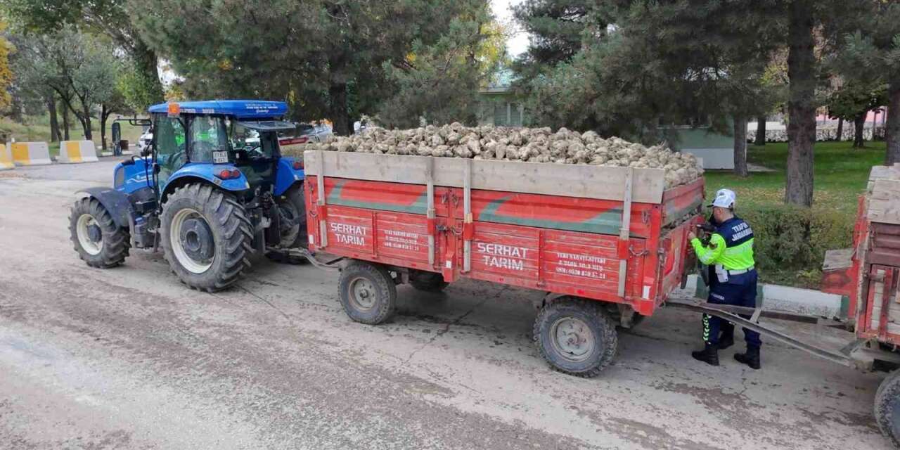 Muş’ta tarım araçlarına yönelik trafik denetimi yapıldı