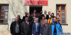 Kars Valisi Rahmi Doğan, gazetecilerle vedalaştı