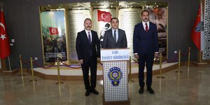 Vali Öksüz, Kars İl Emniyet Müdürlüğünü ziyaret etti
