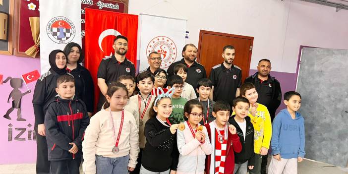 23 Nisan coşkusu satranç tahtasına taşındı!