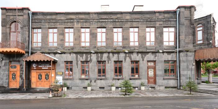 İl Genel Meclisi tahsisi iptal etti: Tarihi bina şehir ekonomisine katılacak