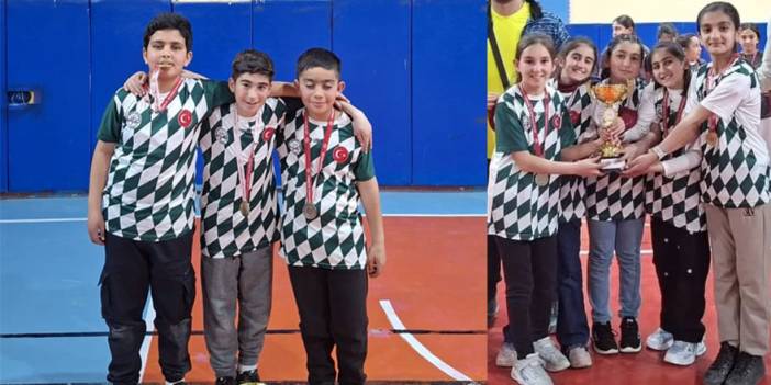 Kağızmanlı Raketler Tarih Yazdı: Set Vermeden Çifte Şampiyonluk!