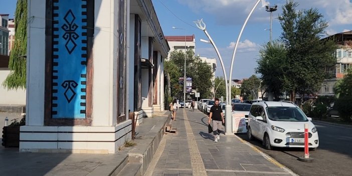 Bunaltıcı sıcaklara karşı Munzur Dağları’nda kartopu keyfi
