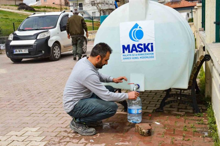 Malatya’da vatandaşların ihtiyacı tankerlerle karşılanıyor