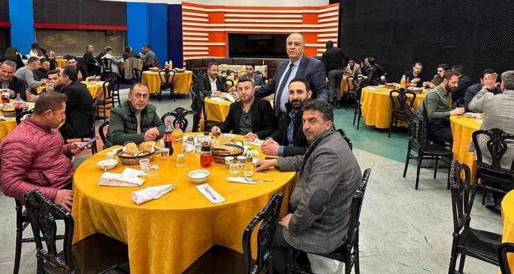 VATSO Başkanı Kandaşoğlu Beyaz Liste üyeleriyle iftarda bir araya geldi