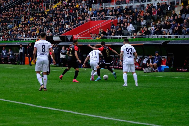 TFF 2. Lig: 24Erzincanspor: 0 - Çorum FK: 1