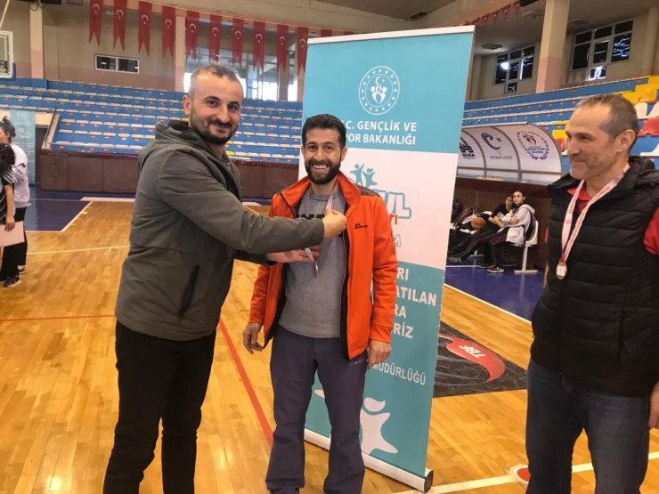 Yıldızlar basketbol bölge şampiyonası sona erdi