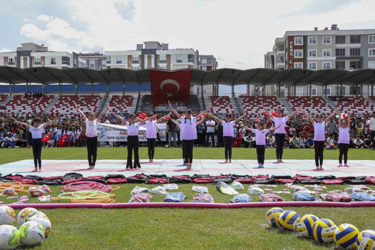 Van’da "Spor Van" yaz okulları başladı