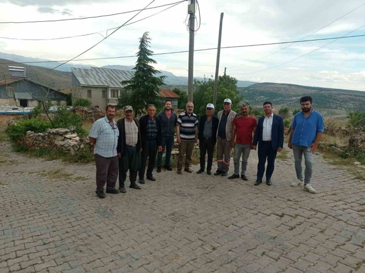 Elazığ’da çiftçiler keneye karşı bilgilendirildi