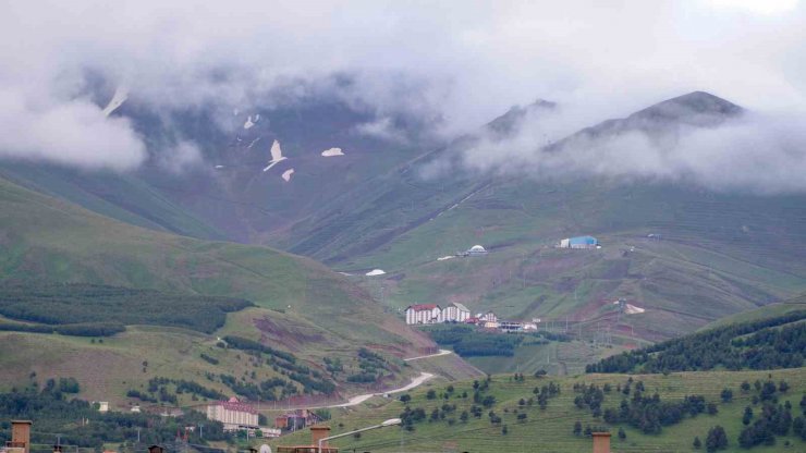 Erzurum’da Karadeniz’i aratmayan manzaralar