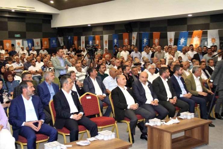 AK Parti Elazığ İl Başkanlığında bayramlaşma töreni