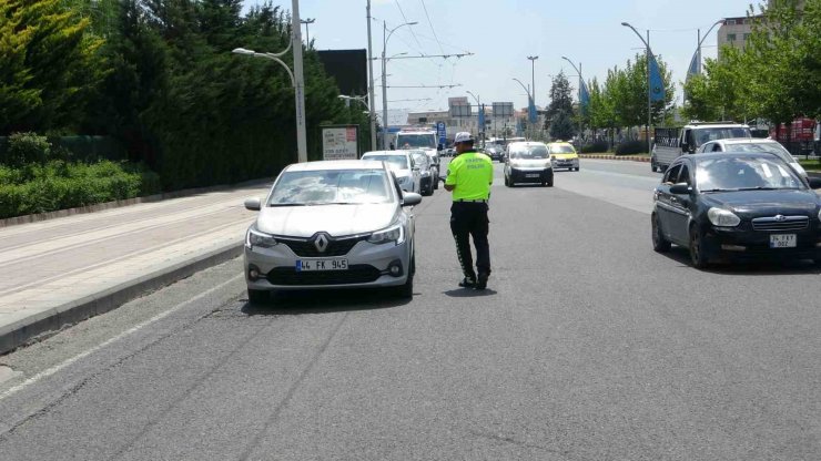 Malatya’da trafik denetimleri sürüyor