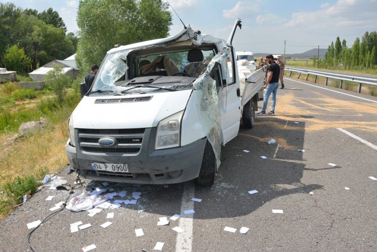 Patnos’ta trafik kazası: 2 yaralı