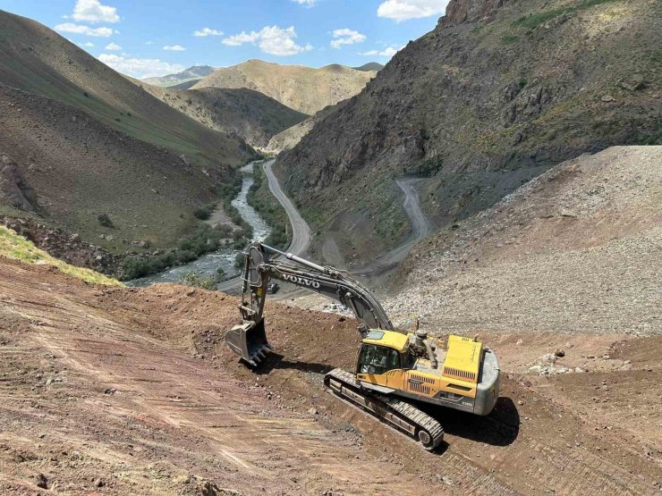 Hakkari Entegre Katı Atık Tesisi’nin yüzde 90’ı tamamlandı