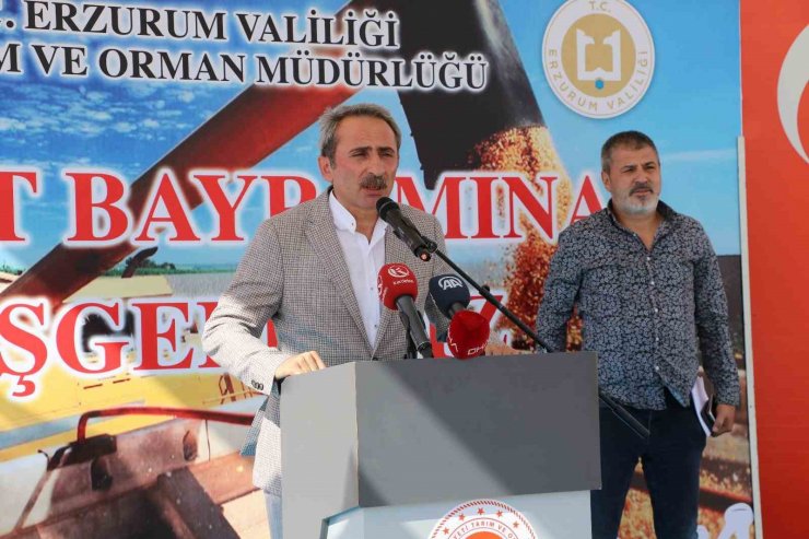 Erzurum’da hasat bayramı