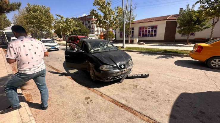 Elazığ’da trafik kazası: 2 yaralı