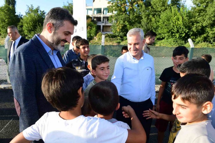 Yeşilyurt’taki çocuk şenliği büyük ilgi gördü