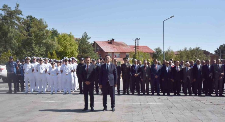 Ahlat’ta 19 Eylül Gaziler Günü kutlandı