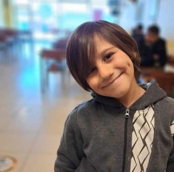 Minik Emir’i ısırarak ölümüne neden olan köpeğin sahibine tahliye kararı