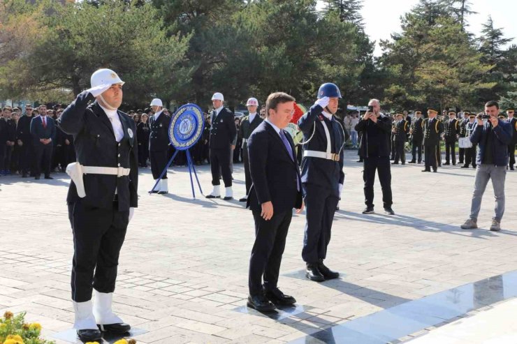 Erzincan’da 29 Ekim kutlamaları