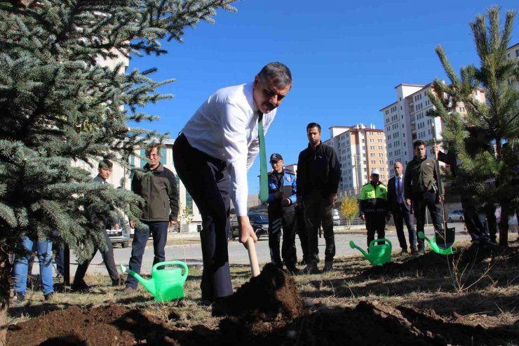 Erzurum polisinden çevre duyarlılığı