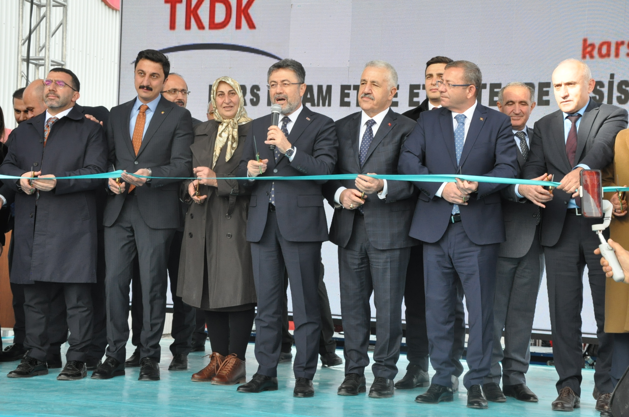 universitede-ilk-dersi-veren-bakan-yumakli-ciftcilere-mujde-verdi-13.jpg