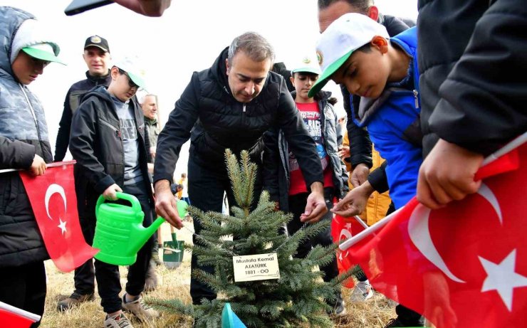 Ardahan’da fidanlar toprakla buluştu