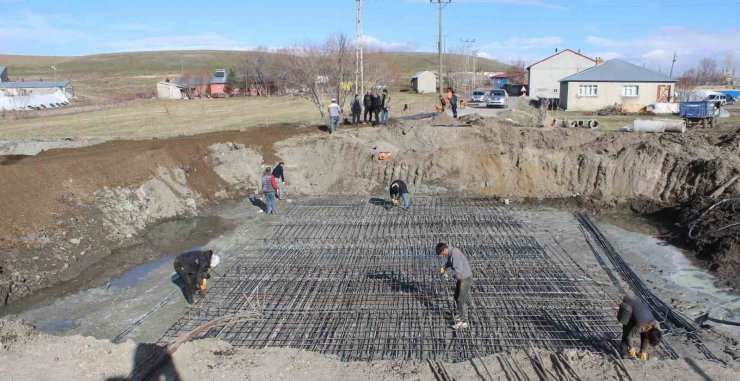 Ağrı’da köy yolları ve eğitim yatırımları tamamlandı