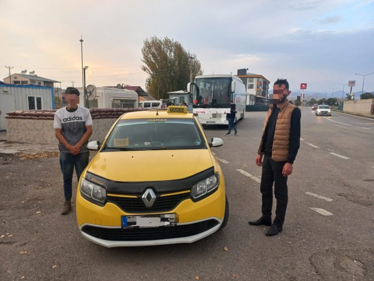 Erzincan’da jandarma ekiplerince çeşitli suçlardan aranan 115 kişi yakalandı