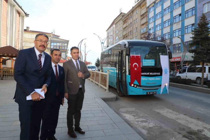 Vali Ali Çelik yeni alınan 2 toplu taşıma aracı törenine katıldı