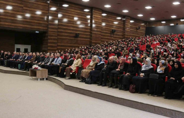 Van’da ’Gazze İle Aile Bağımız’ konulu program düzenlendi