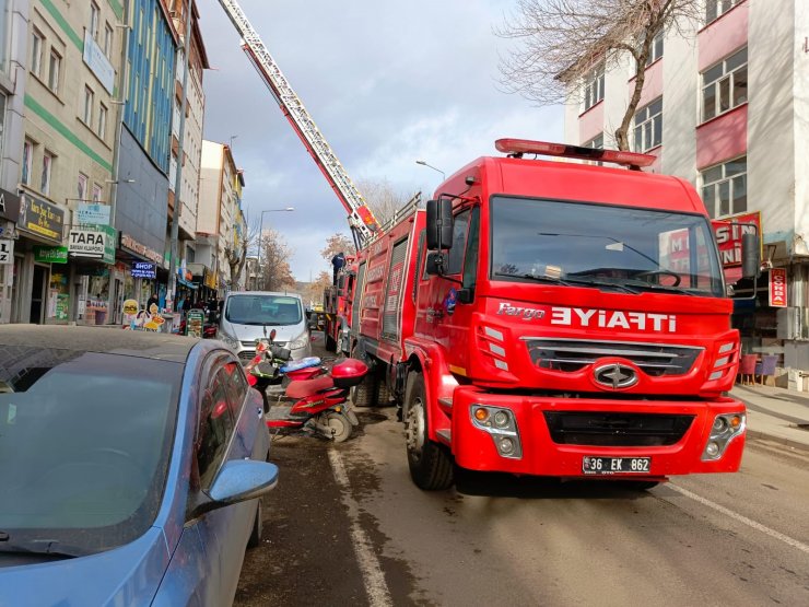 Kars’ta baca yangını söndürüldü