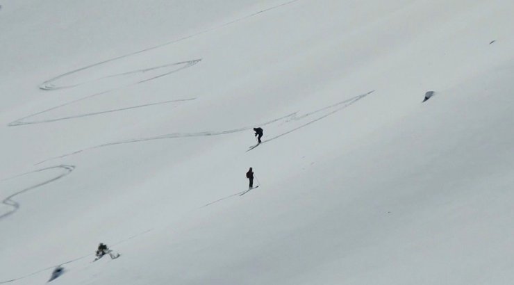 Munzur Dağlarında dağ kayağı keyfi