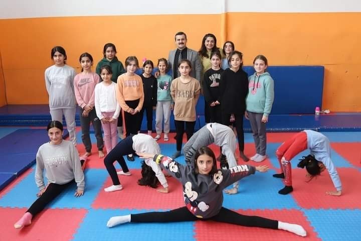 Çukurca’da spor kursları büyük ilgi görüyor