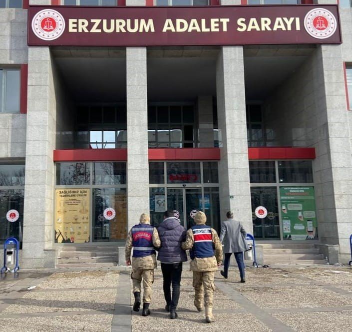 Erzurum’da jandarma ekipleri aranan 23 şahsı yakaladı