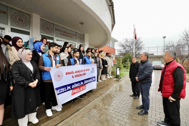 Bingöl’den 100 öğrenci Mardin gezisine gönderildi