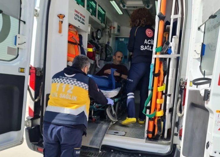 Van’da ambulans helikopter göğüs ağrısı olan hasta için havalandı