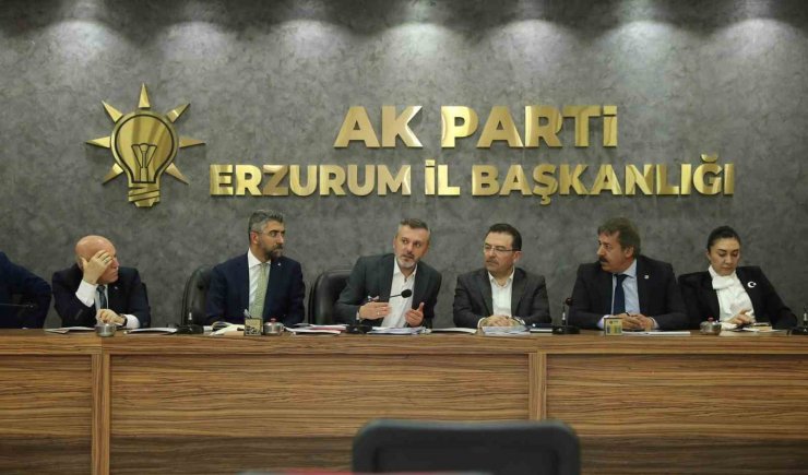 Erzurum AK Parti’de seçim zirvesi