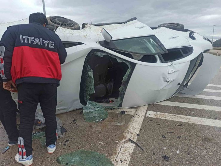 Elazığ’da otomobil takla attı: 1 yaralı