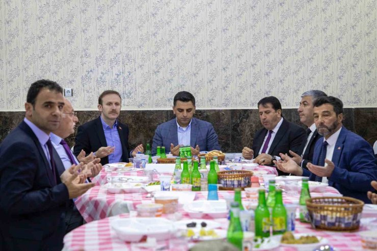 Otlukbeli’nde toplu iftar programı düzenlendi