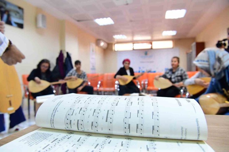 Yeşilyurt’taki müzik kursları yoğun ilgi görüyor