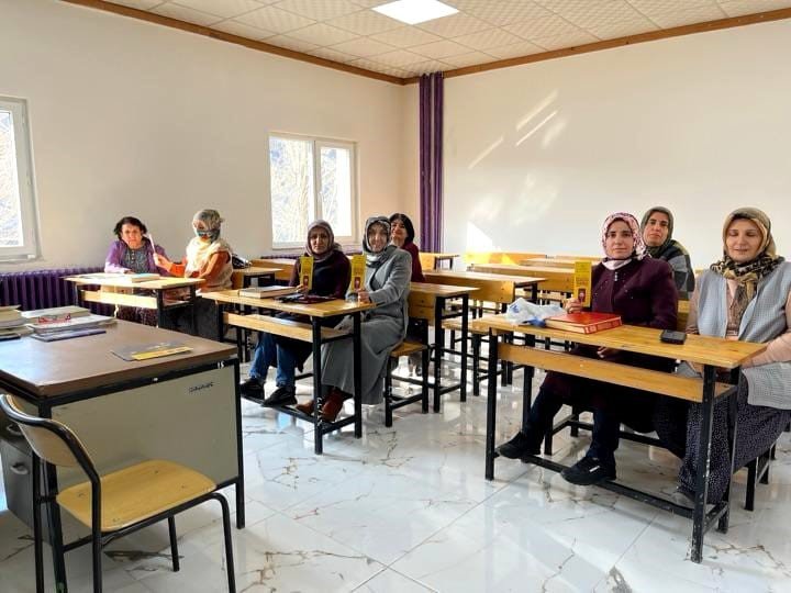 Tunceli’de ‘Kadına Yönelik Şiddetle Mücadele’ semineri