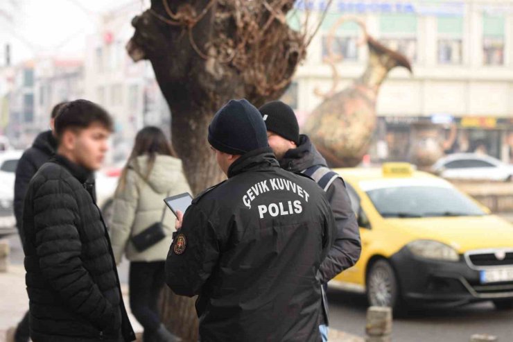 Erzincan’da "Huzurlu Sokaklar" uygulaması gerçekleştirildi